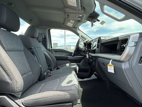 New 2026 Ford F250 XL w/ STX Appearance Package AWD/4WD image 11