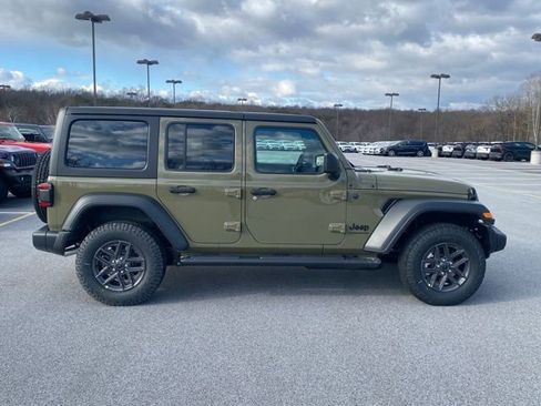 New 2026 Jeep Wrangler Unlimited Sport AWD/4WD image 9