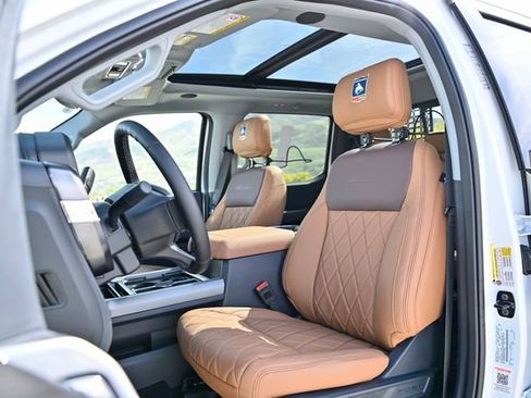New 2026 Ford F250 Lariat w/ Black Appearance Package AWD/4WD image 23