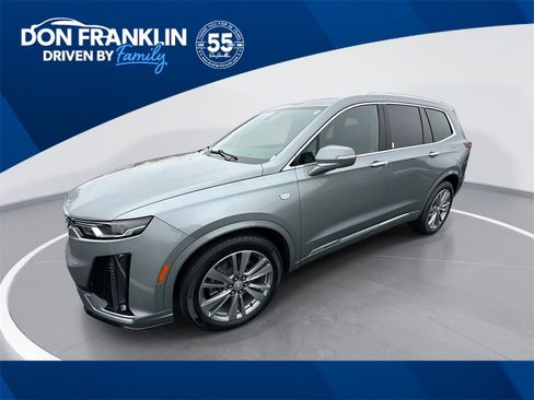 Used 2025 Cadillac XT6 Premium Luxury image 1