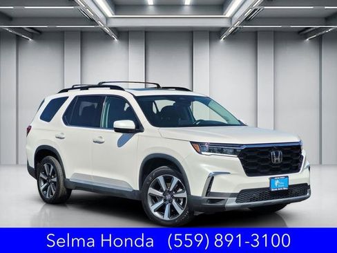 Used 2023 Honda Pilot Elite image 1