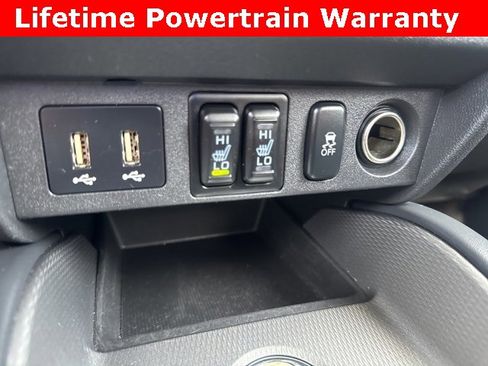 Used 2024 Mitsubishi Outlander Sport SE image 5