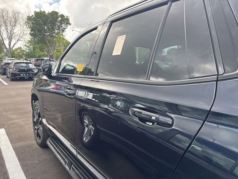 Used 2022 Chevrolet Tahoe RST w/ Luxury Package image 8