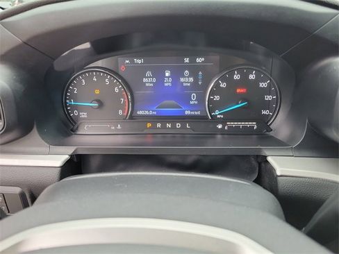 Used 2022 Ford Explorer XLT image 19