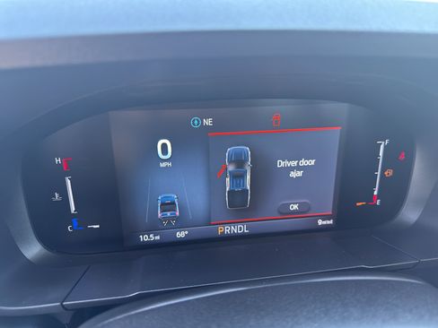 New 2025 Ford Maverick XLT w/ Equipment Group 301A image 10