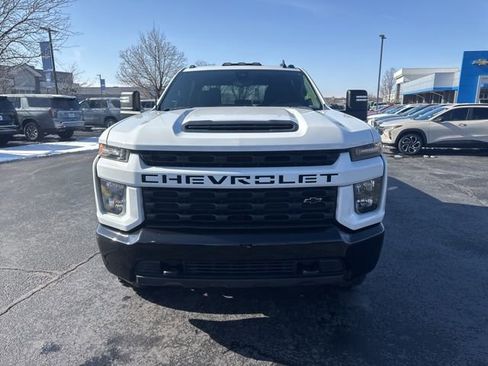 Certified 2022 Chevrolet Silverado 2500 Custom w/ Custom Value Package image 2