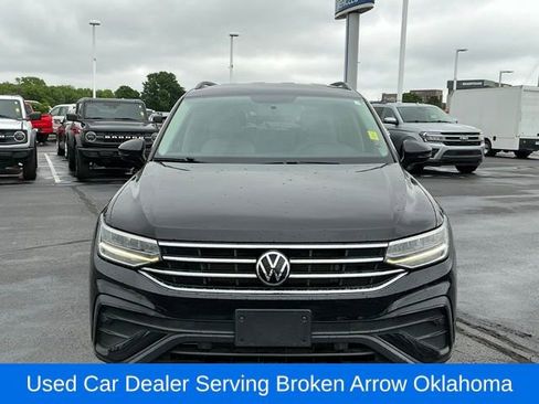 Used 2022 Volkswagen Tiguan S FWD image 8
