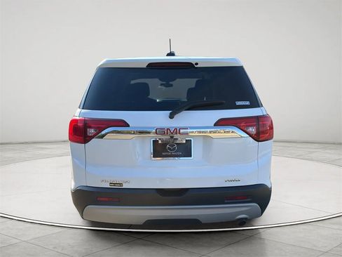 Used 2019 GMC Acadia SLE image 18