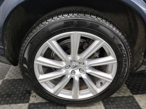 Used 2018 Volvo XC90 T6 Momentum w/ Convenience Package AWD/4WD image 35