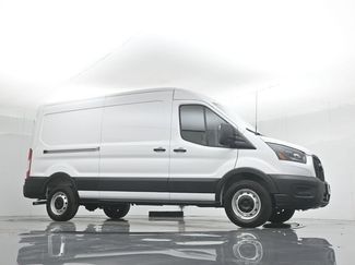 New 2026 Ford Transit 250 148 Medium Roof w/ Load Area Protection Package RWD video 3