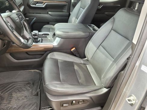 Used 2023 Chevrolet Silverado 1500 RST image 23