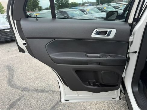 Used 2013 Ford Explorer Sport AWD/4WD image 18