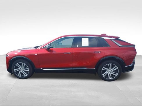 Used 2024 Cadillac Lyriq Tech w/ LPO, Floor Liner Package AWD/4WD image 2