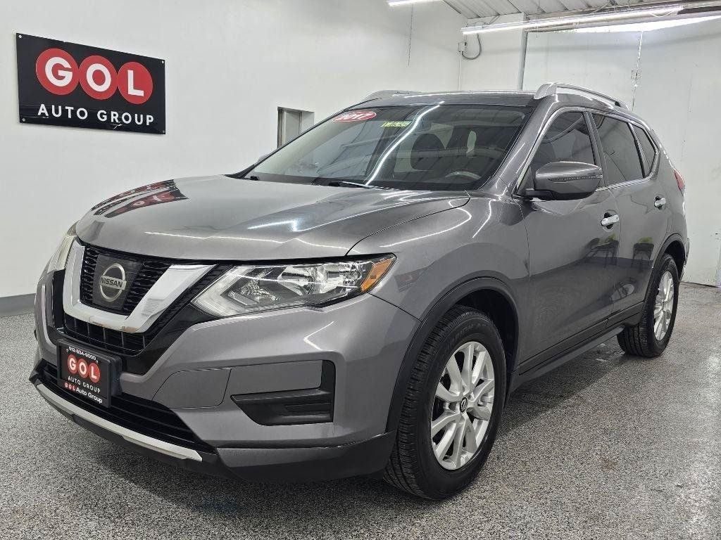 Used 2017 Nissan Rogue SV FWD image 7