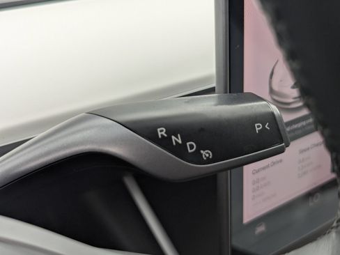 Used 2018 Tesla Model 3 Long Range AWD/4WD image 33