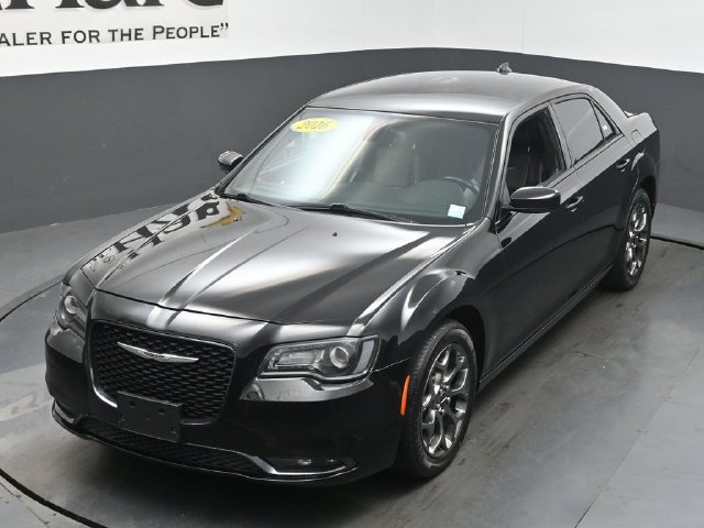 Used 2016 Chrysler 300 S AWD/4WD image 47