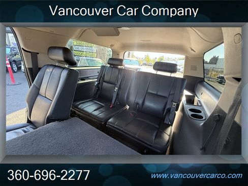 Used 2009 Chevrolet Suburban LT AWD/4WD image 15