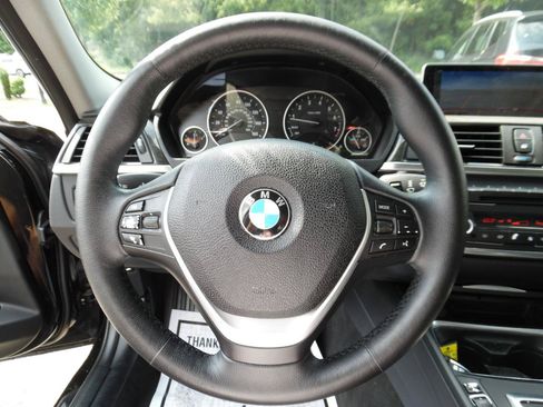 Used 2013 BMW 335i Sedan RWD image 12