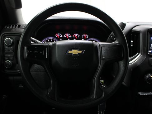 Used 2021 Chevrolet Silverado 1500 Custom AWD/4WD image 11