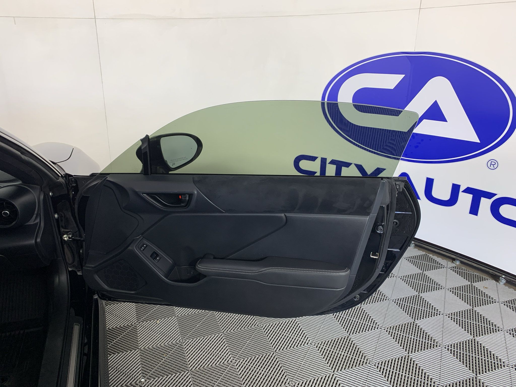 Used 2022 Toyota GR86 Premium w/ ALL Weather Mat Package (TMS) RWD image 28