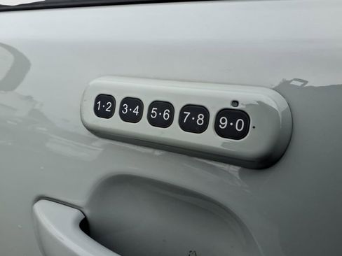 Used 2022 Ford Ranger Lariat w/ Tremor Off-Road Package image 18