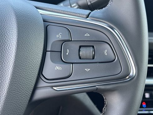 New 2026 Buick Envista Avenir image 11