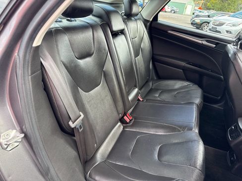 Used 2013 Ford Fusion Titanium image 18