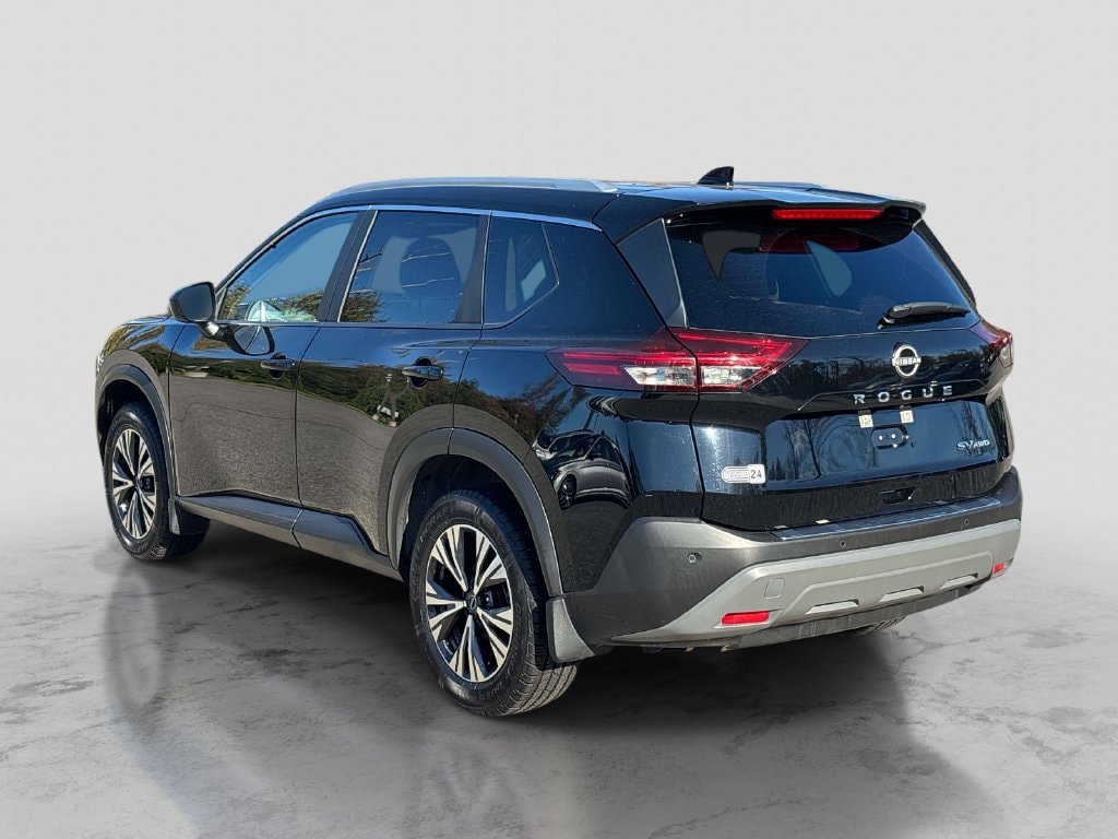 Used 2023 Nissan Rogue SV w/ SV Premium B Package AWD/4WD image 3
