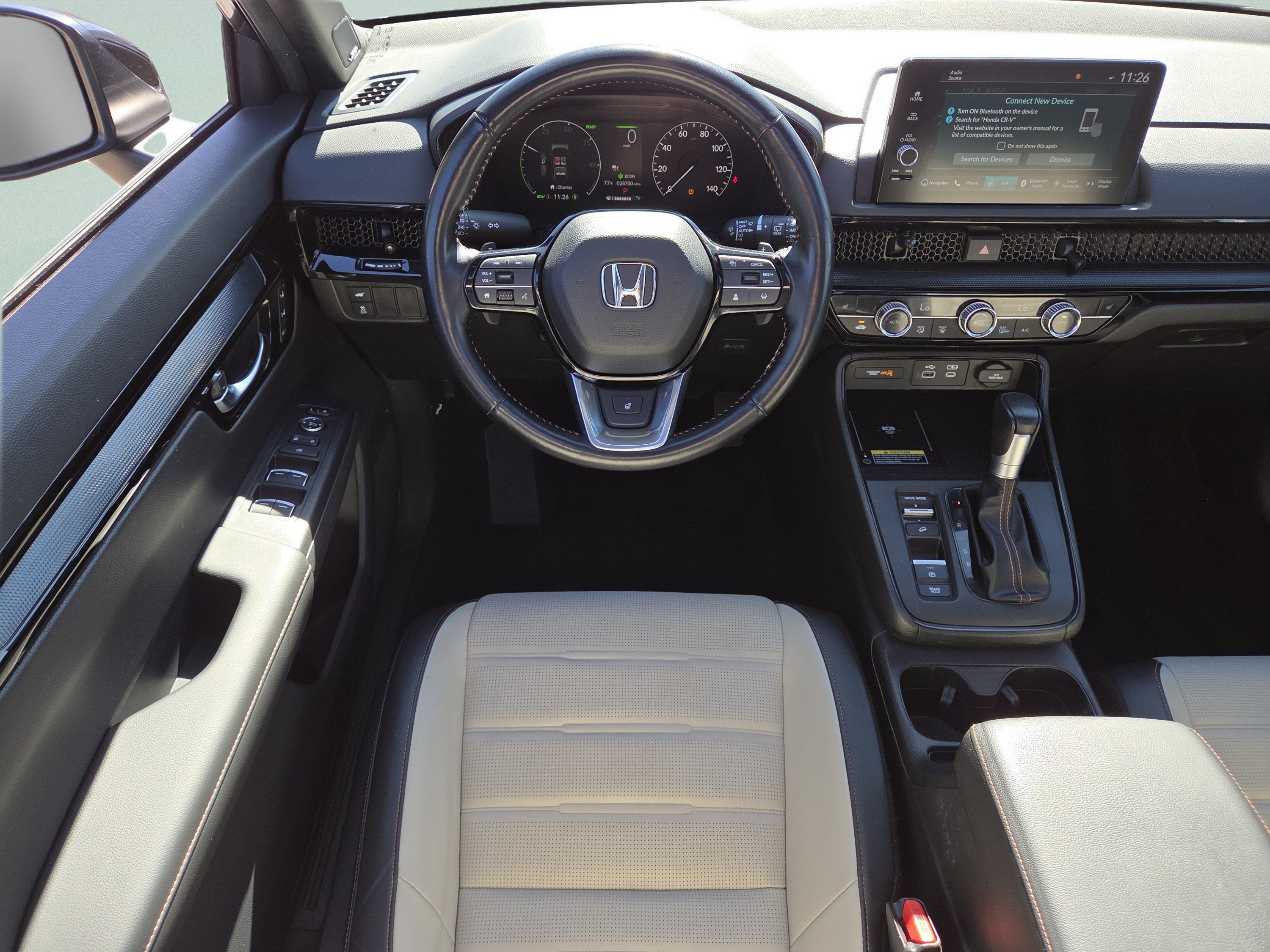 Used 2025 Honda CR-V Sport Touring image 4