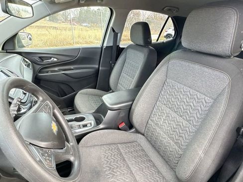 Used 2022 Chevrolet Equinox LT image 20