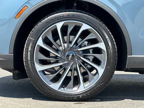New 2026 Lincoln Aviator Reserve w/ Luxury Package RWD image 26