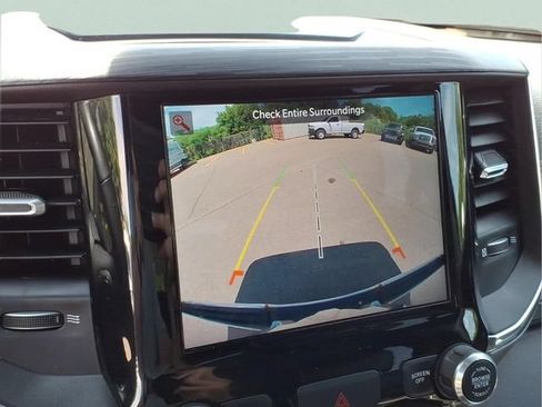 Used 2024 RAM 1500 Laramie AWD/4WD image 21