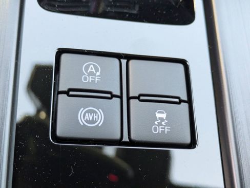 New 2026 Subaru Outback Limited image 28