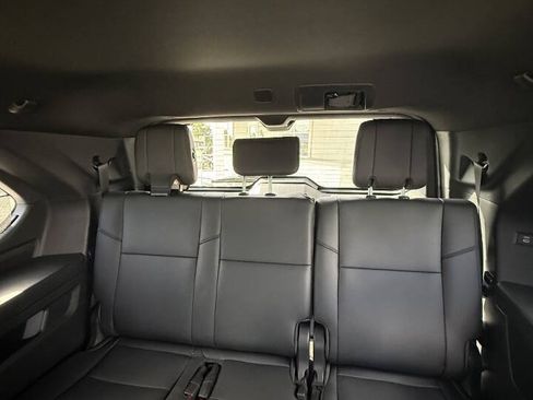 Used 2025 Toyota Sequoia Limited w/ Tow Technology Package AWD/4WD image 22