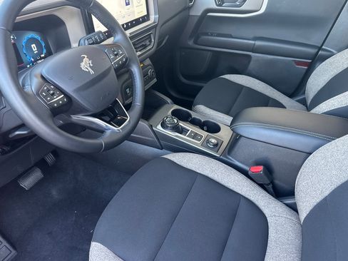 Certified 2025 Ford Bronco Sport Big Bend w/ Convenience Package image 11