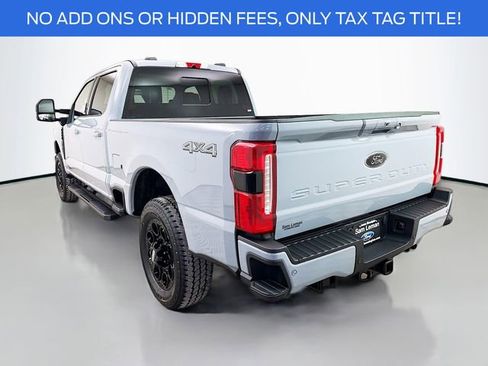 New 2026 Ford F250 Lariat w/ Black Appearance Package image 5