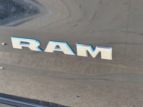 Used 2022 RAM 1500 Laramie image 33