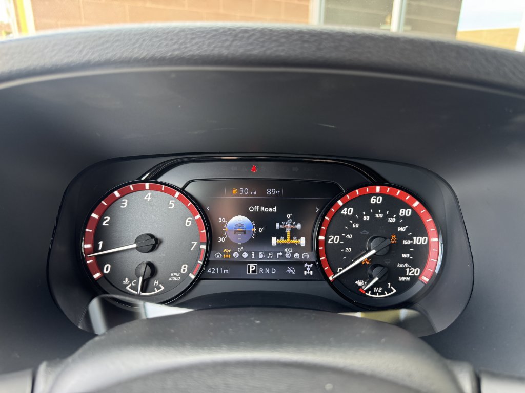 Used 2024 Nissan Frontier PRO-4X w/ Off-Road Protection Package AWD/4WD image 18