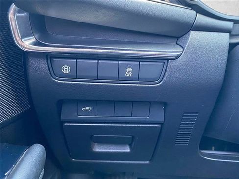 Used 2019 MAZDA MAZDA3 Sedan FWD image 16
