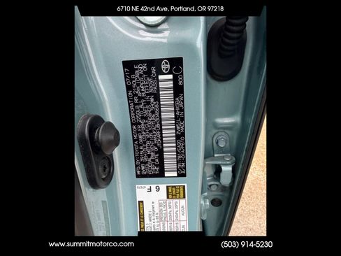 Used 2017 Toyota Prius Four Touring image 29