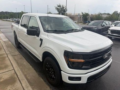 Used 2025 Ford F150 XLT w/ Equipment Group 301A Standard AWD/4WD image 4