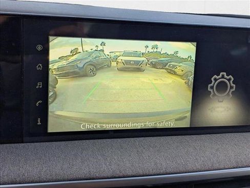 New 2025 Nissan Kicks SV image 12