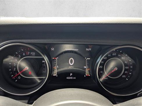 Used 2022 Jeep Gladiator Mojave w/ LED Lighting Group AWD/4WD image 9
