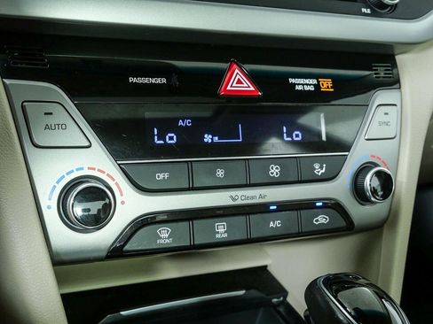 Used 2017 Hyundai Elantra Value Edition FWD image 15