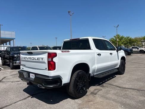 New 2026 Chevrolet Silverado 1500 LT Trail Boss w/ LT Trail Boss Premium Package AWD/4WD image 3