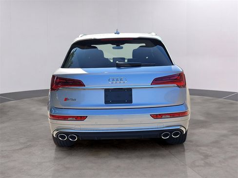 Used 2023 Audi SQ5 Premium Plus w/ Premium Plus Package image 5