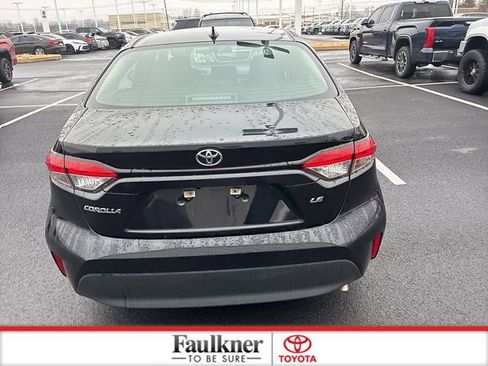 Certified 2024 Toyota Corolla LE image 9