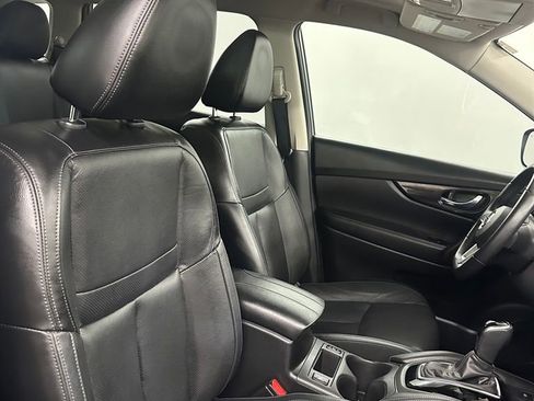 Used 2018 Nissan Rogue SL w/ Premium Package AWD/4WD image 38