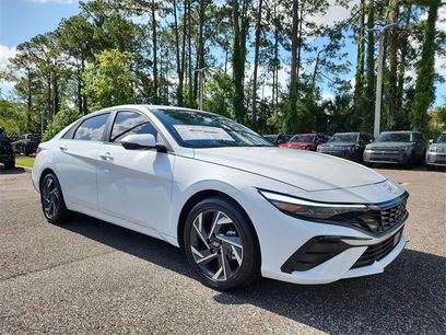 New 2025 Hyundai Elantra Limited