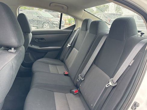 Used 2024 Nissan Sentra SV FWD image 22